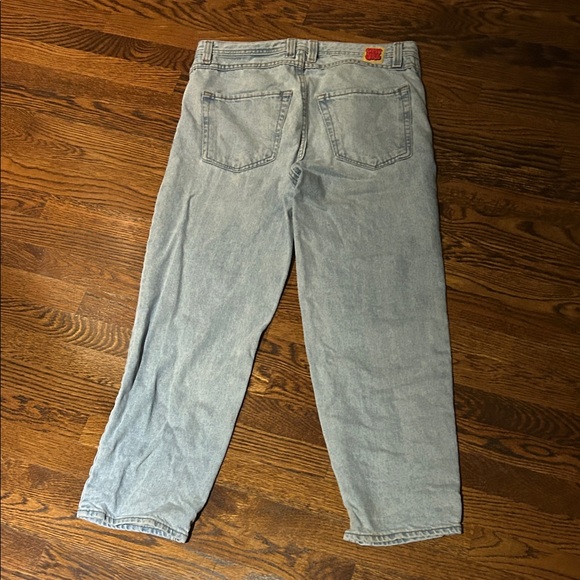 Empyre Light Wash Relaxed Jeans - Picture 3 of 3